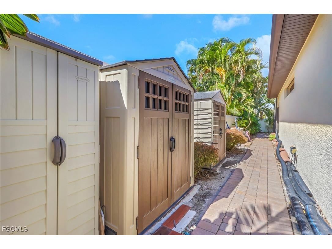 2805 SW 45th Street Cape Coral FL 33914 2025018292 image31