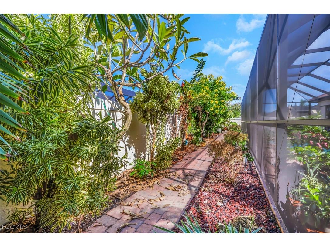 2805 SW 45th Street Cape Coral FL 33914 2025018292 image32