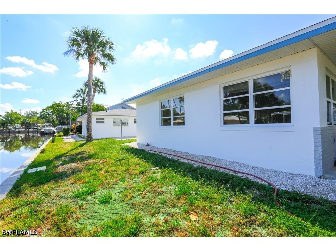 2805 Shoreview Drive #4 Naples FL 34112 226021379 image3