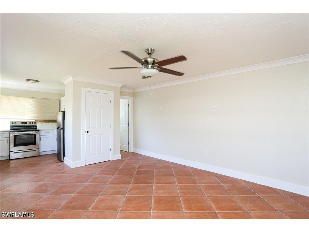 2805 Shoreview Drive #4 Naples FL 34112 226021379 image8