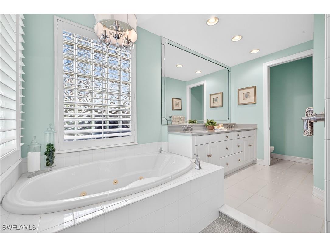 2805 Tiburon Boulevard E #1-101 Naples FL 34109 226001108 image17