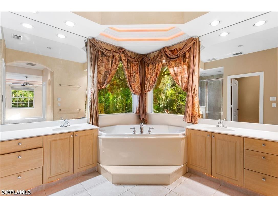 28056 East Brook Drive Bonita Springs FL 34135 226018840 image25