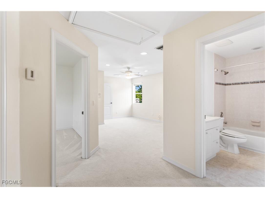 28056 E Brook Drive Bonita Springs FL 34135 2025023833 image30