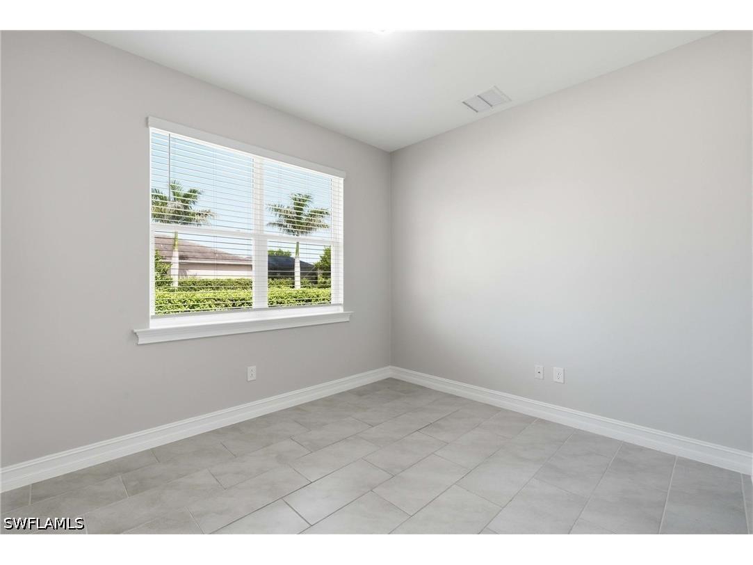 28056 Seasons Tide Avenue Bonita Springs FL 34135 226025359 image19