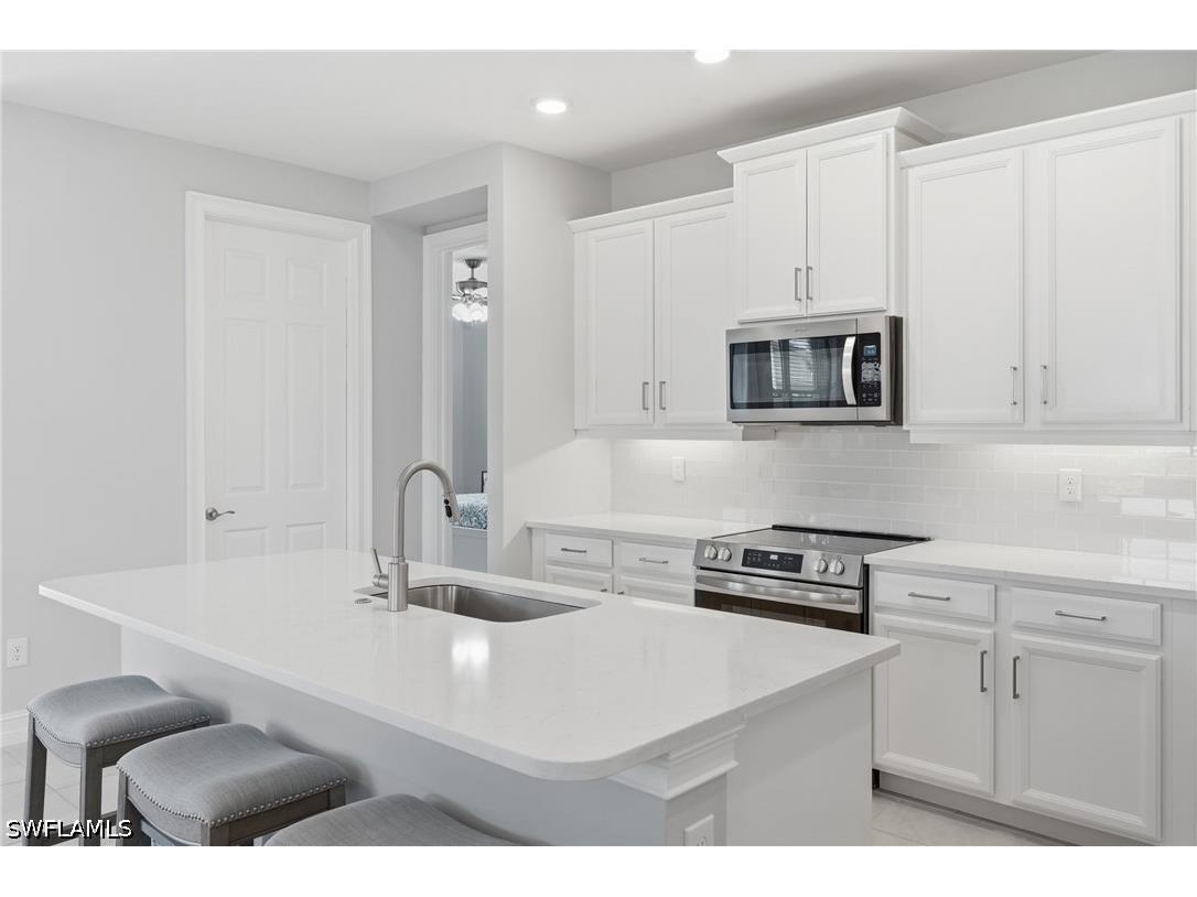 28056 Seasons Tide Avenue Bonita Springs FL 34135 226025359 image9