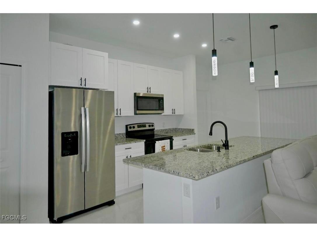 2806 57th Street W Lehigh Acres FL 33971 2025016004 image9