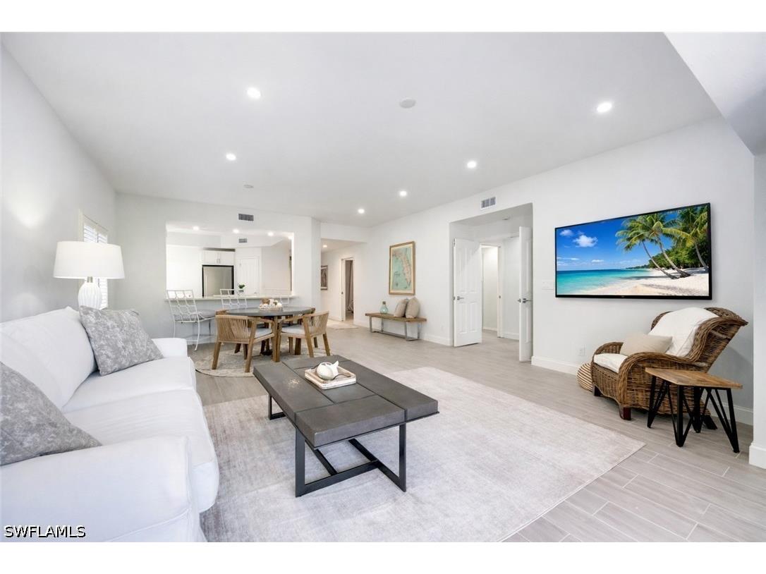 2806 Aintree Lane #H102 Naples FL 34112 226013746 image1