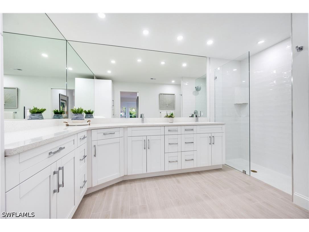 2806 Aintree Lane #H102 Naples FL 34112 226013746 image17