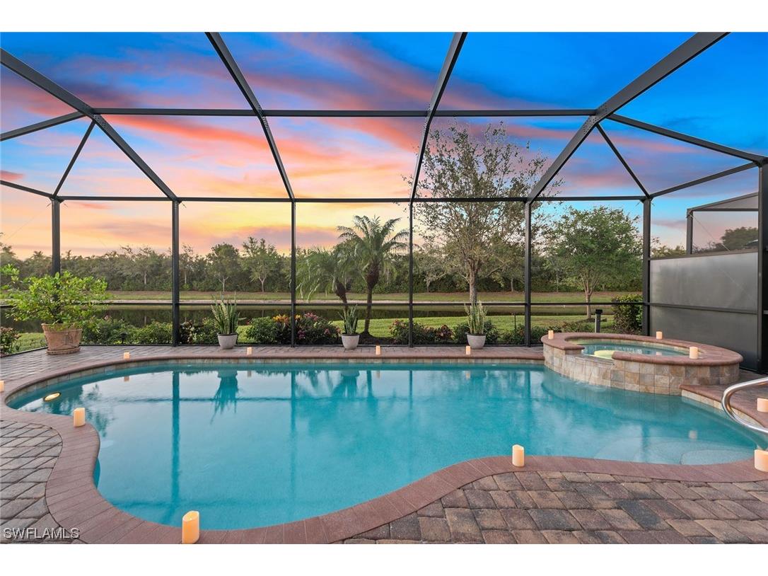 2806 Aviamar Circle Naples FL 34114 223021005 image1