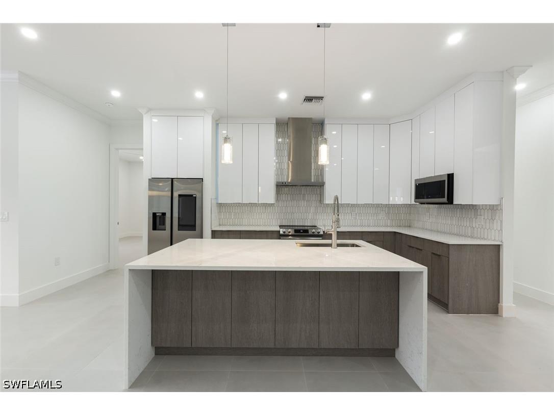 2806 Golden Gate Boulevard W Naples FL 34120 226021657 image11
