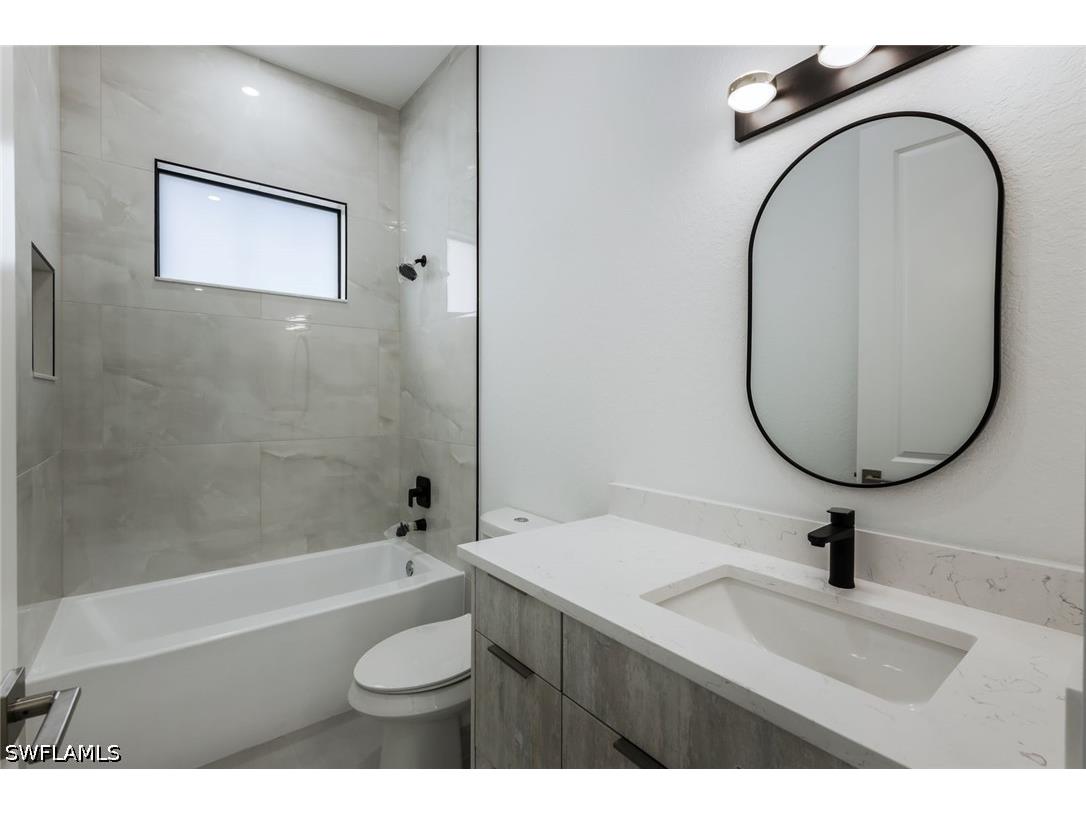 2806 Golden Gate Boulevard W Naples FL 34120 226021657 image24