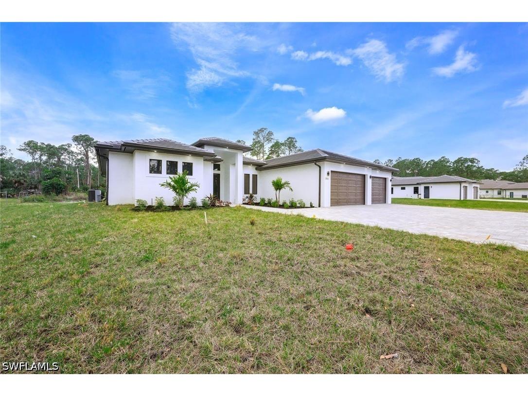 2806 Golden Gate Boulevard W Naples FL 34120 226021657 image7