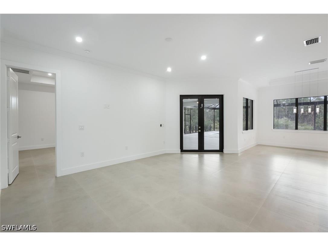 2806 Golden Gate Boulevard W Naples FL 34120 226021657 image9