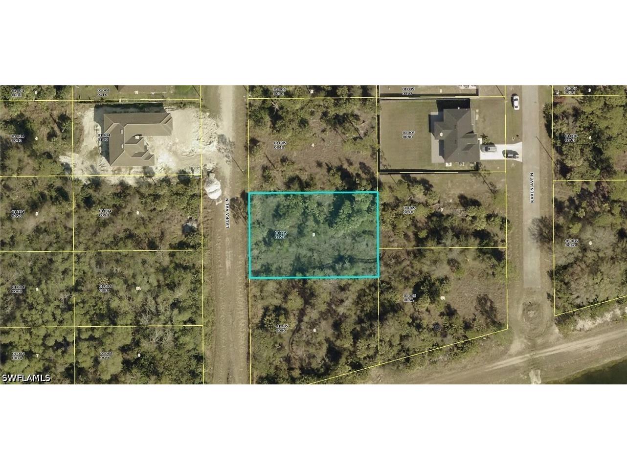 2806 Laura Avenue N Lehigh Acres FL 33971 226016208 image1