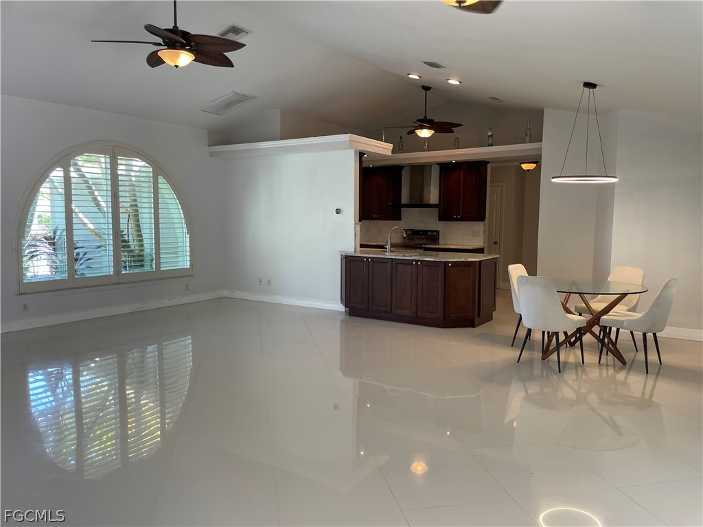 2806 SE 22nd Place Cape Coral FL 33904 2026007568 image12