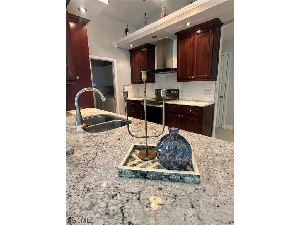 2806 SE 22nd Place Cape Coral FL 33904 2026007568 image14