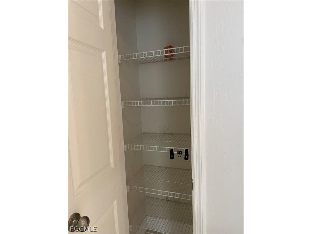 2806 SE 22nd Place Cape Coral FL 33904 2026007568 image17