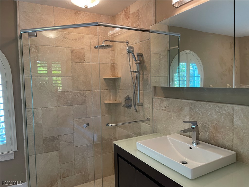 2806 SE 22nd Place Cape Coral FL 33904 2026007568 image20