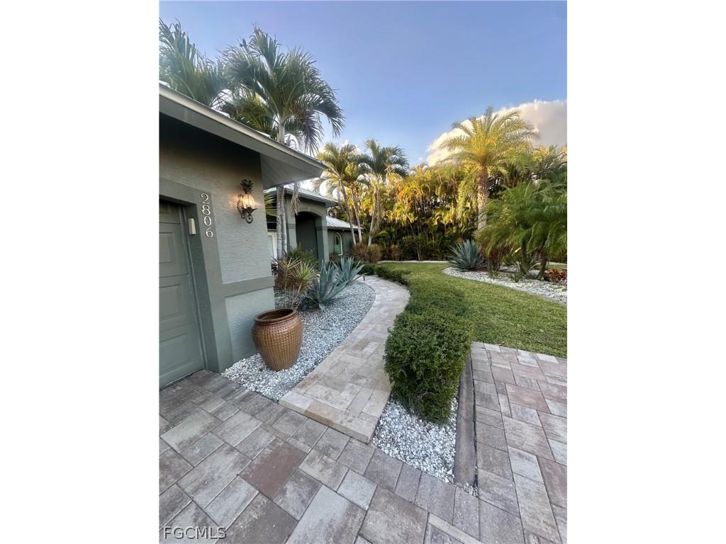 2806 SE 22nd Place Cape Coral FL 33904 2026007568 image3