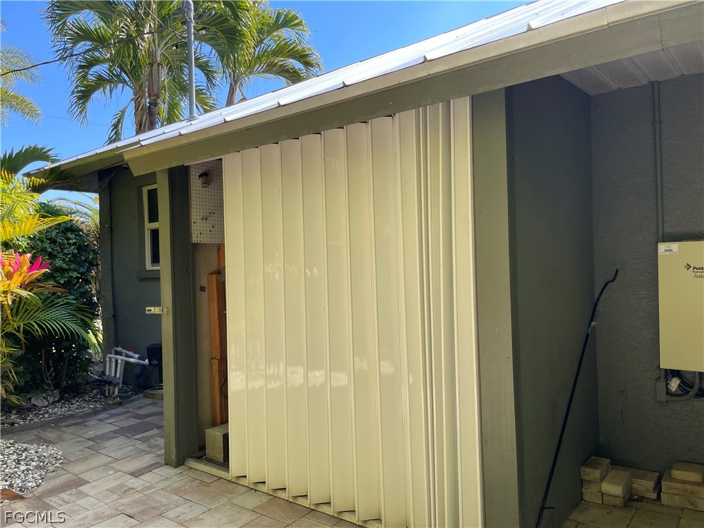2806 SE 22nd Place Cape Coral FL 33904 2026007568 image47