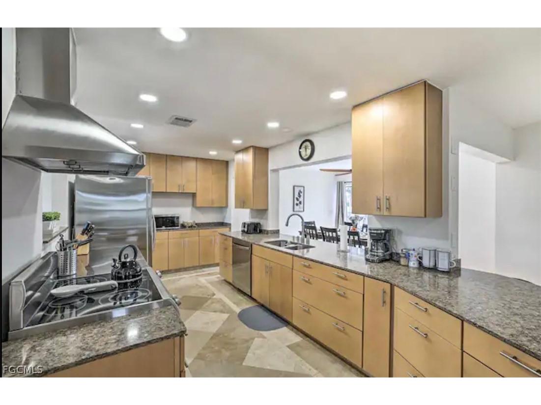 2806 SW 38th Terrace Cape Coral FL 33914 2026007223 image25