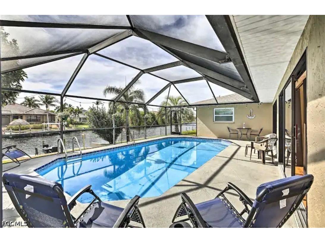 2806 SW 38th Terrace Cape Coral FL 33914 2026018343 image1