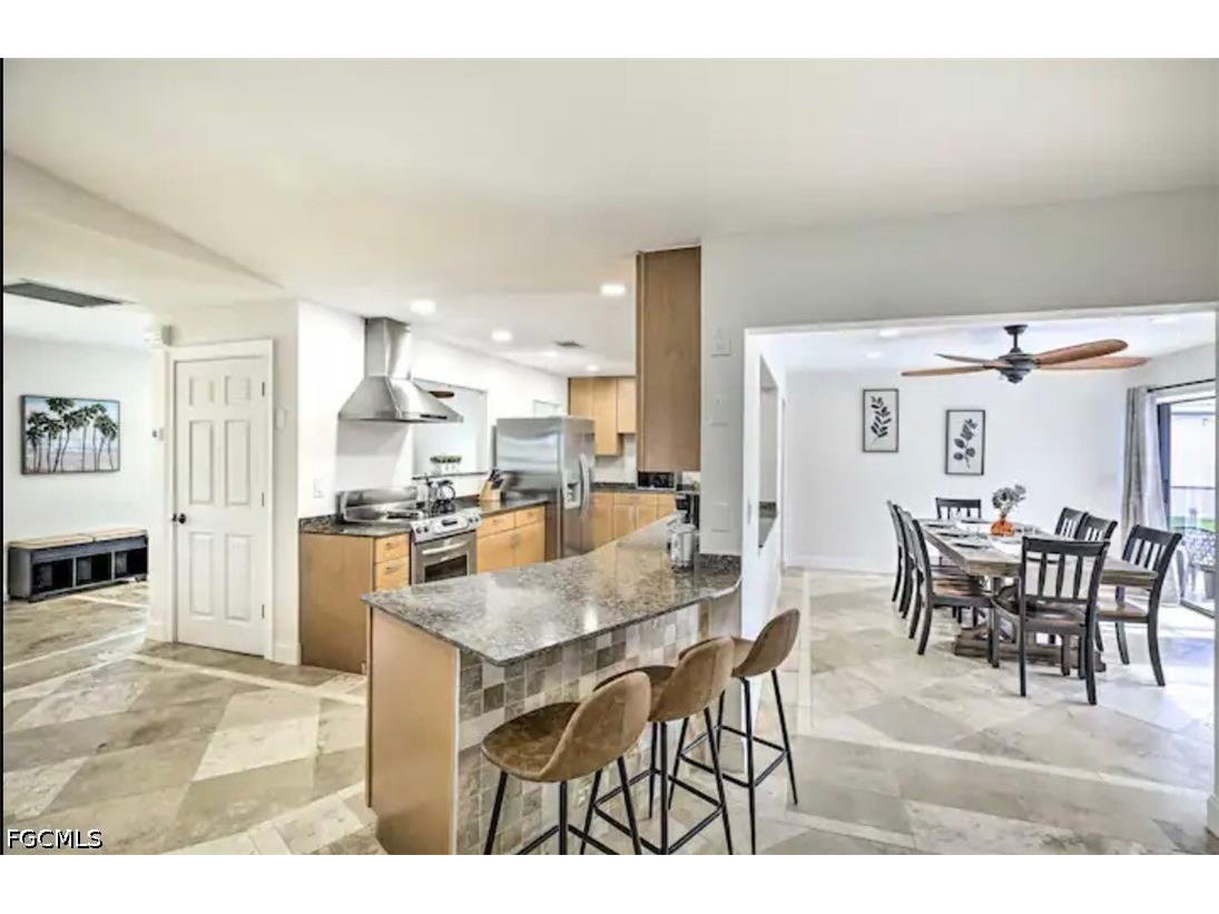 2806 SW 38th Terrace Cape Coral FL 33914 2026018343 image7