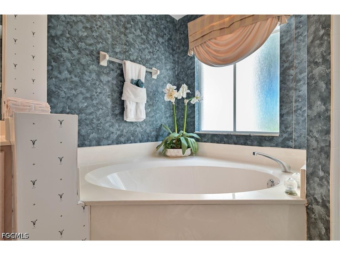 28060 Palmas Grandes Lane #105 Bonita Springs FL 34135 2026024695 image14