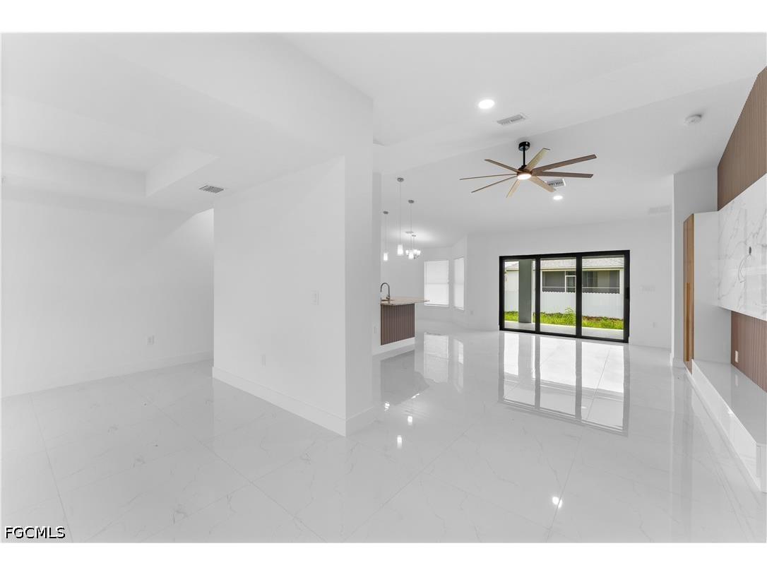 2807 28th Street SW Lehigh Acres FL 33976 2026018032 image6