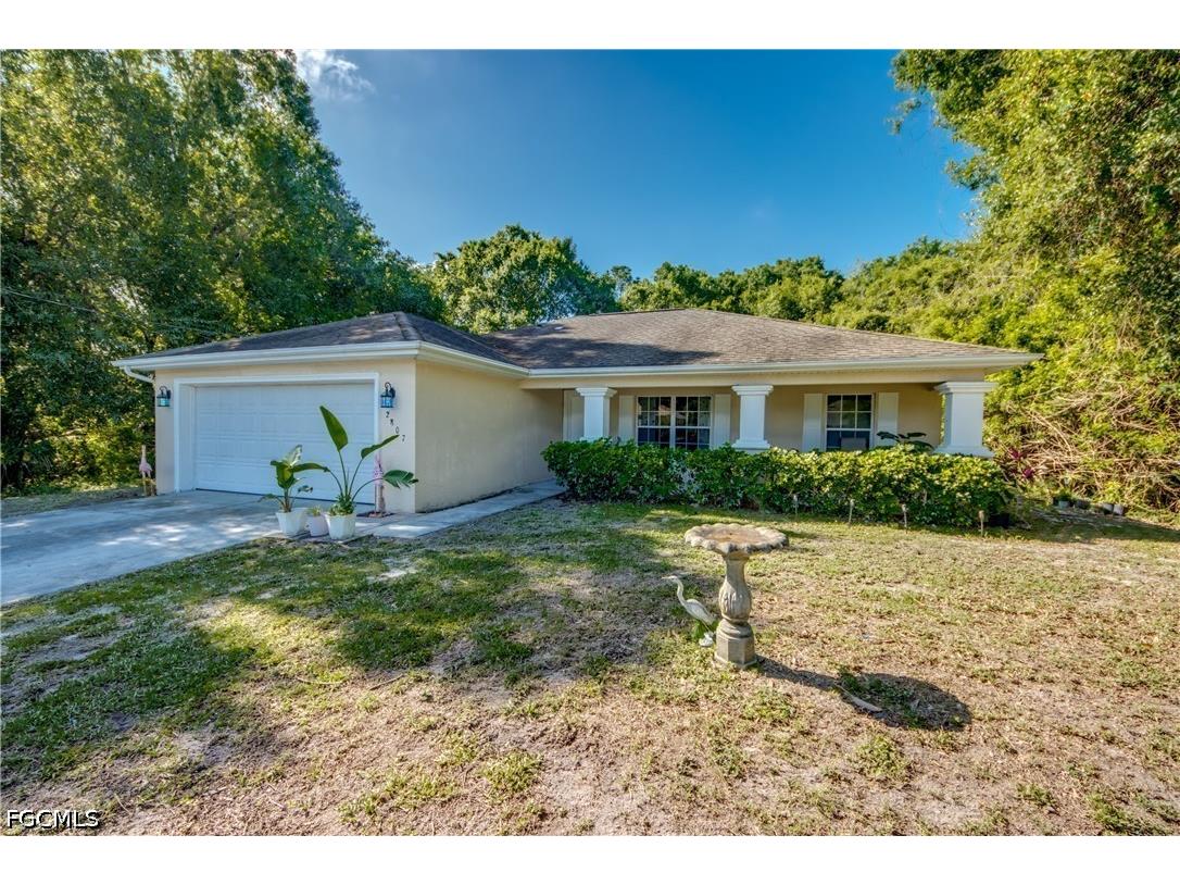 2807 51st Street W Lehigh Acres FL 33971 2026019468 image1