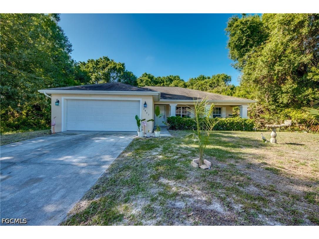2807 51st Street W Lehigh Acres FL 33971 2026019468 image2