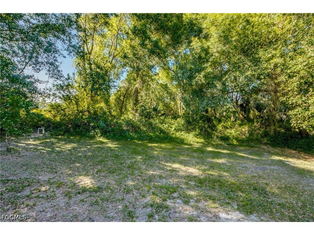 2807 51st Street W Lehigh Acres FL 33971 2026019468 image50