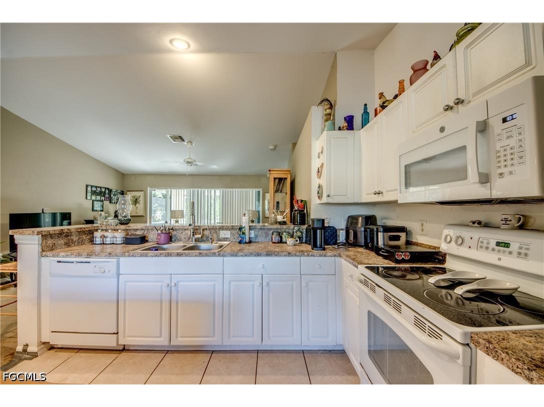 2807 51st Street W Lehigh Acres FL 33971 2026019468 image9
