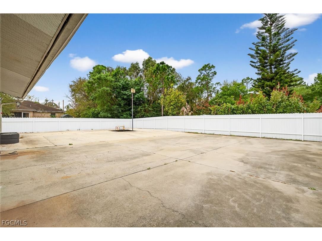 2807 52nd Street SW Lehigh Acres FL 33976 2026004014 image22