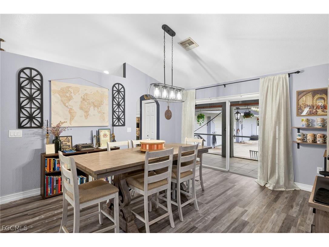 2807 52nd Street SW Lehigh Acres FL 33976 2026004014 image8