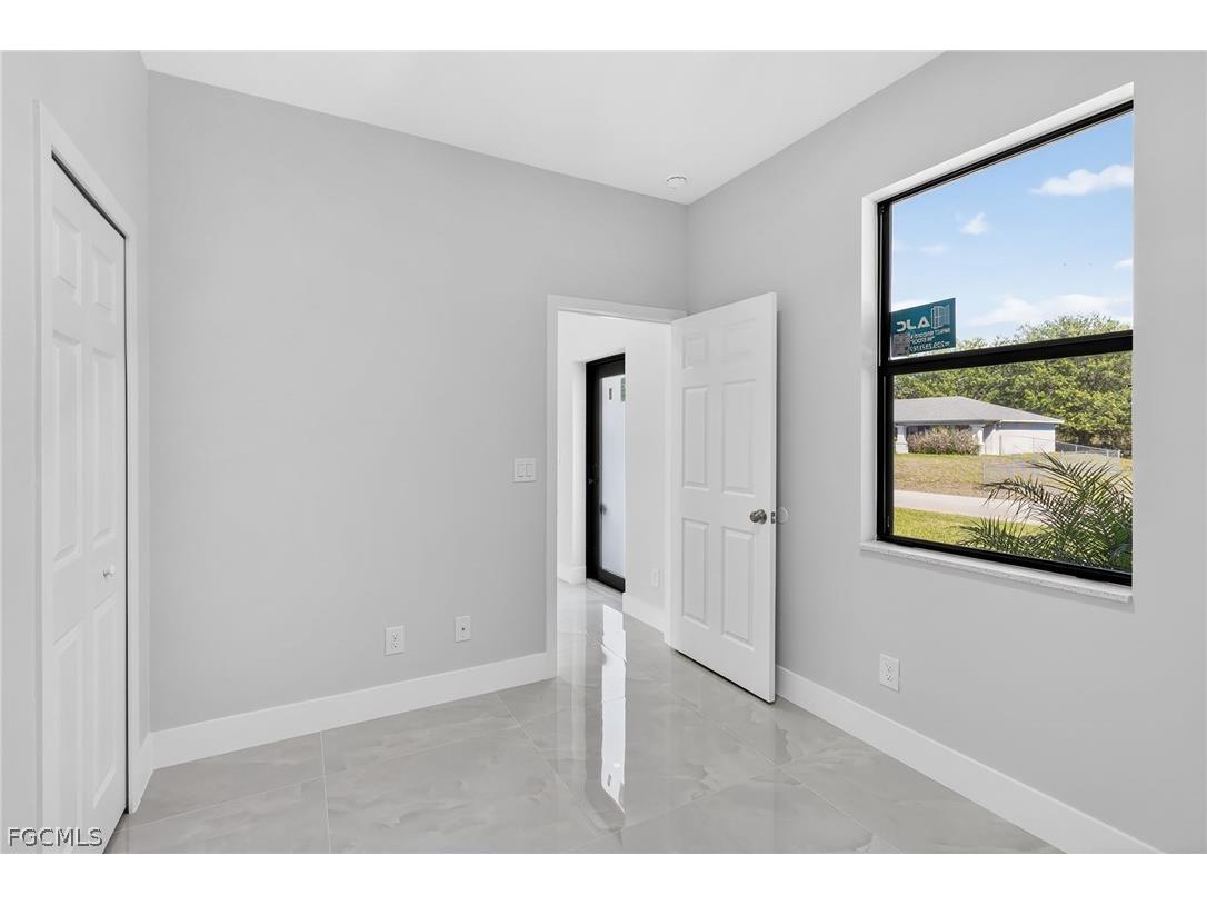 2807 74th Street W Lehigh Acres FL 33971 2026006047 image25