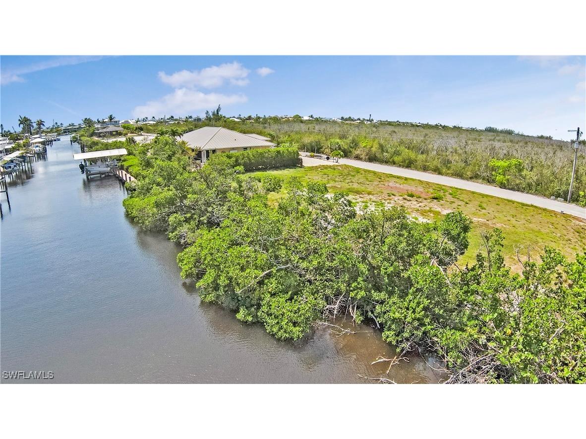 2807 Cussell Drive Saint James City FL 33956 225051650 image4