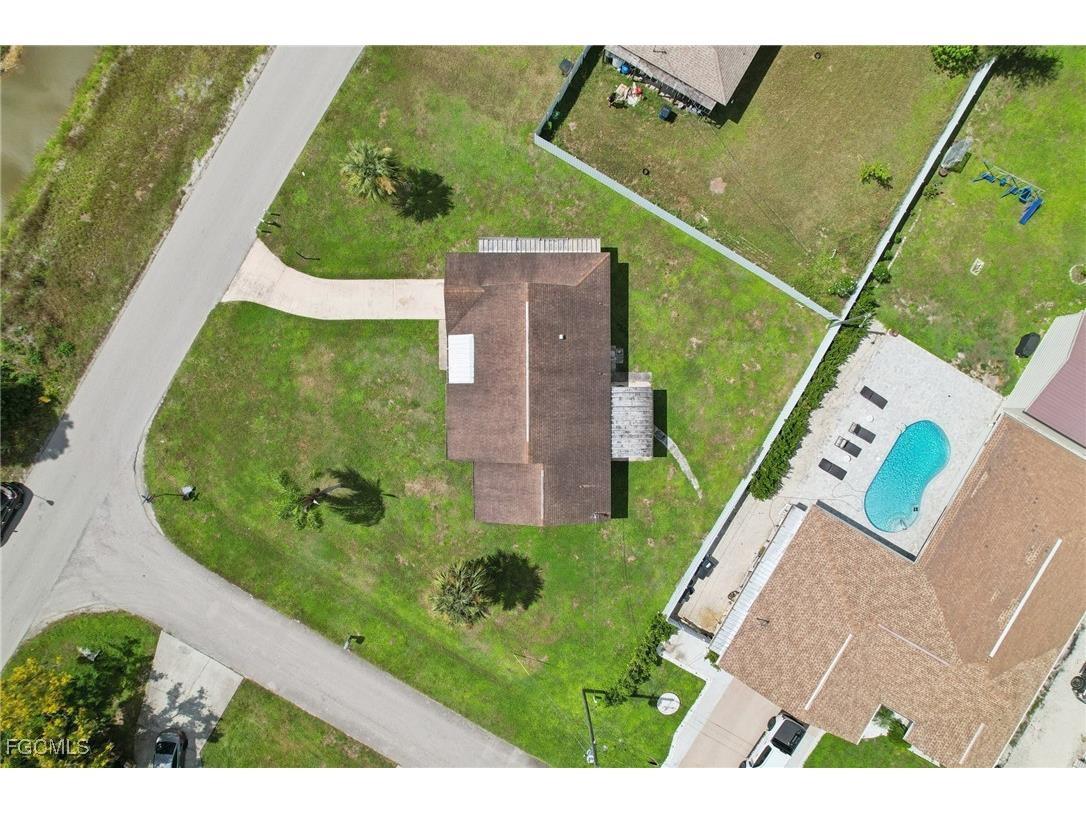 2807 E 8th Street Lehigh Acres FL 33972 2025012392 image1