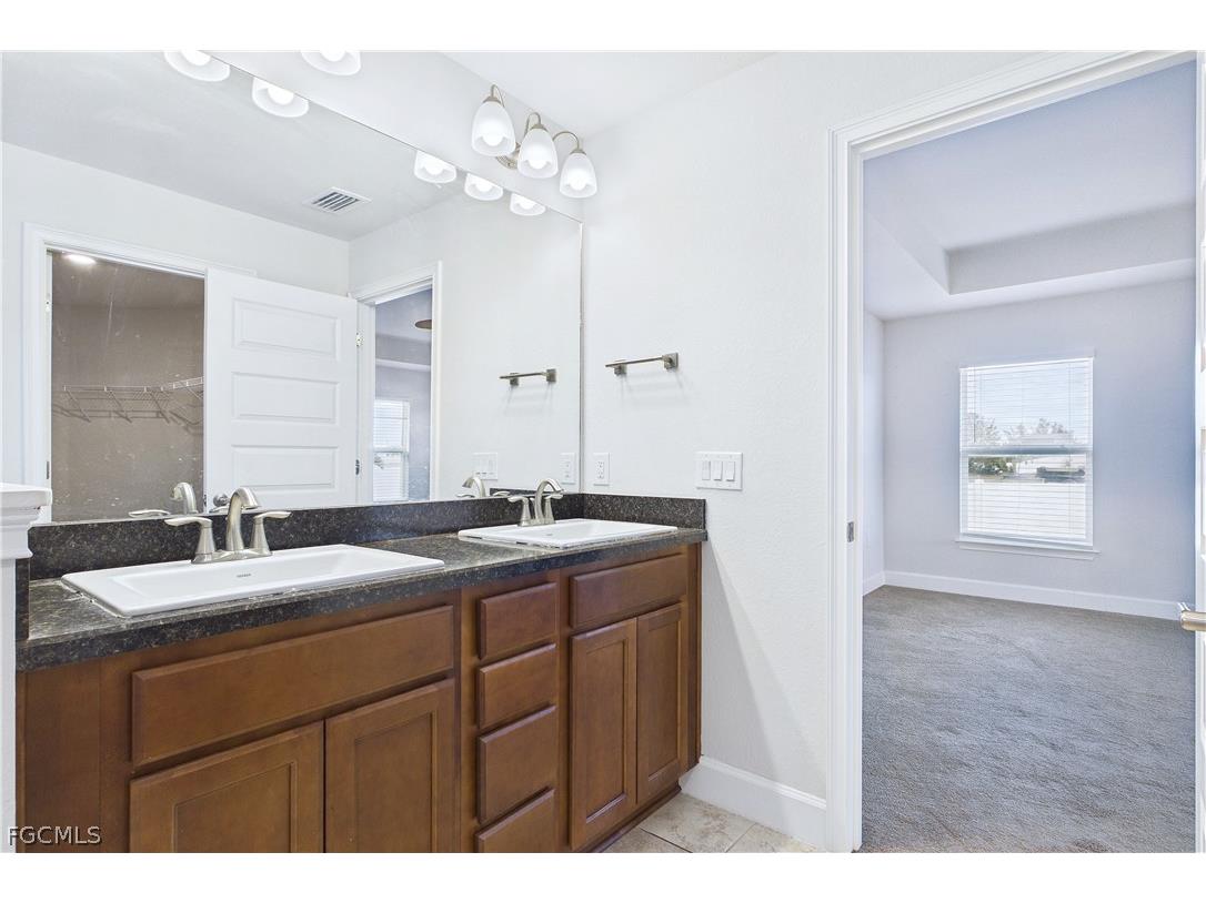 2807 NW 5th Street Cape Coral FL 33993 2026007734 image24