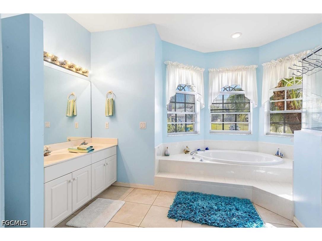 2807 SW 31st Lane Cape Coral FL 33914 2026027661 image11