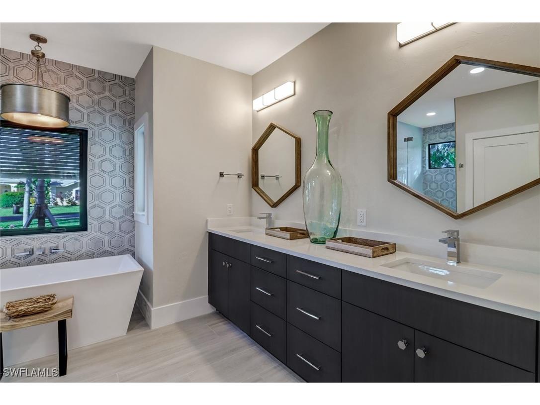 28070 Winthrop Circle Bonita Springs FL 34134 225077462 image15