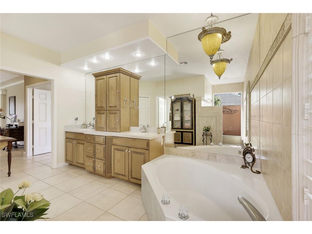 28071 Winthrop Circle Bonita Springs FL 34134 225079652 image23