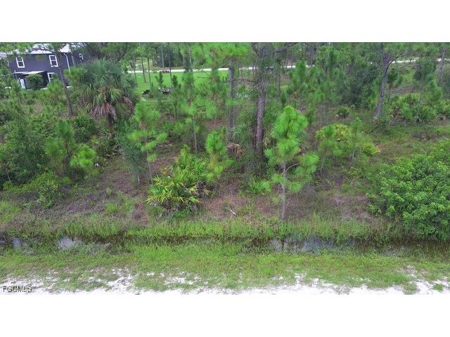 28072 Crestwood Drive Punta Gorda FL 33955 2025018566 image8