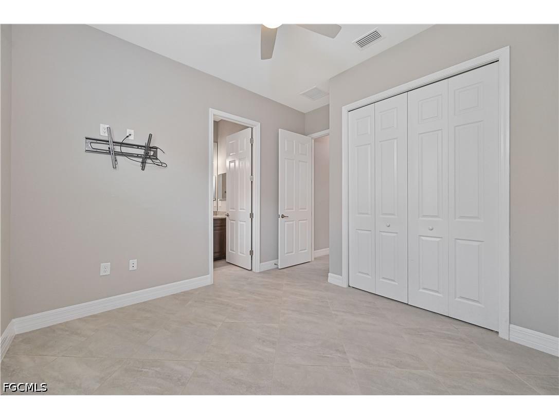 28076 Foxrock Court Bonita Springs FL 34135 2026026488 image33