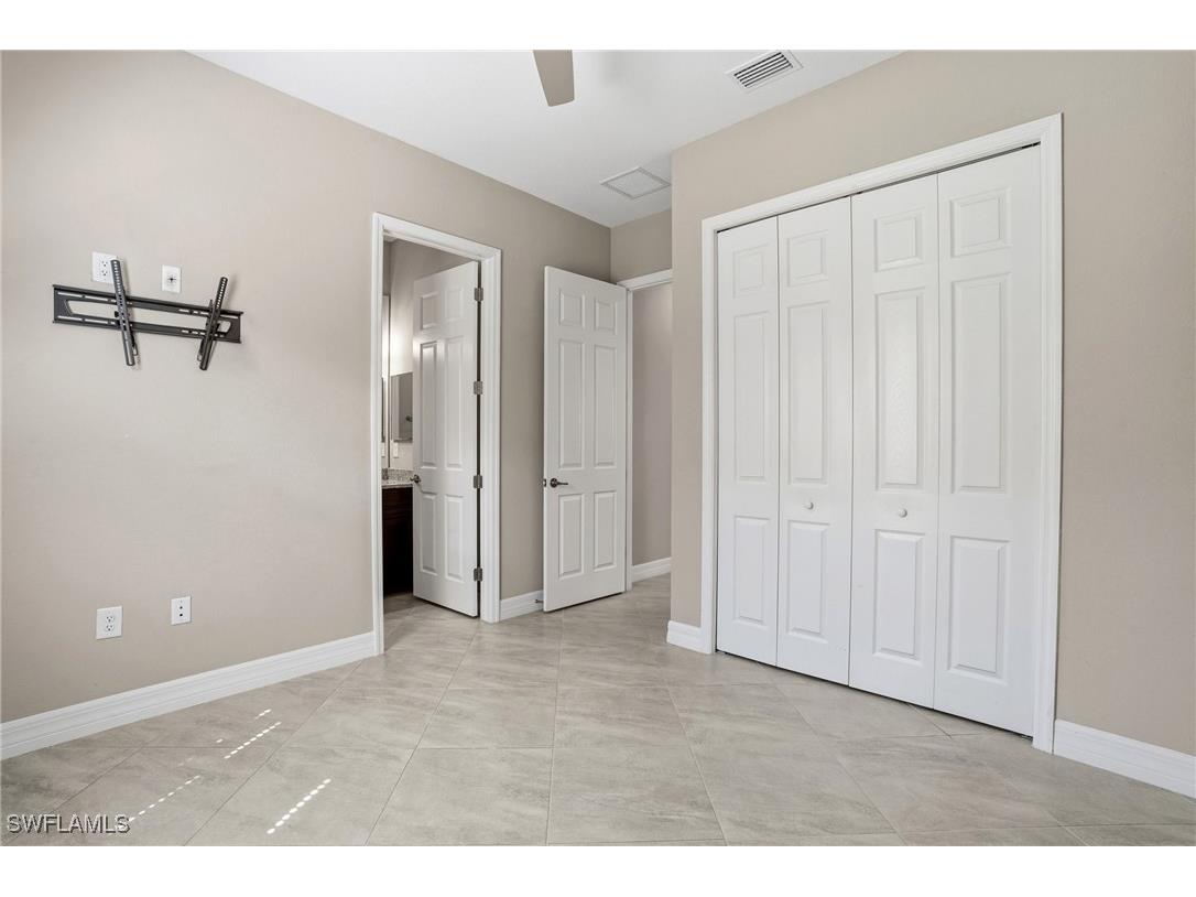 28076 Foxrock Court Bonita Springs FL 34135 225075030 image31