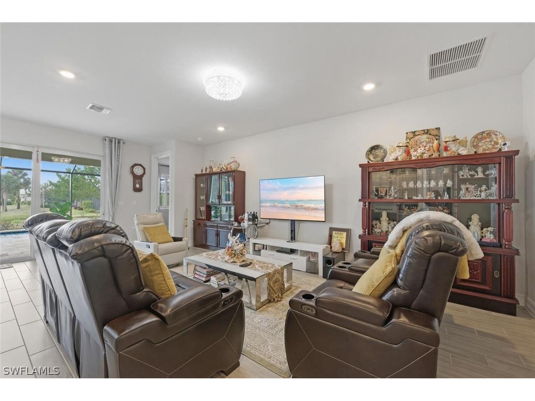 28076 Seasons Tide Avenue Bonita Springs FL 34135 226007875 image4