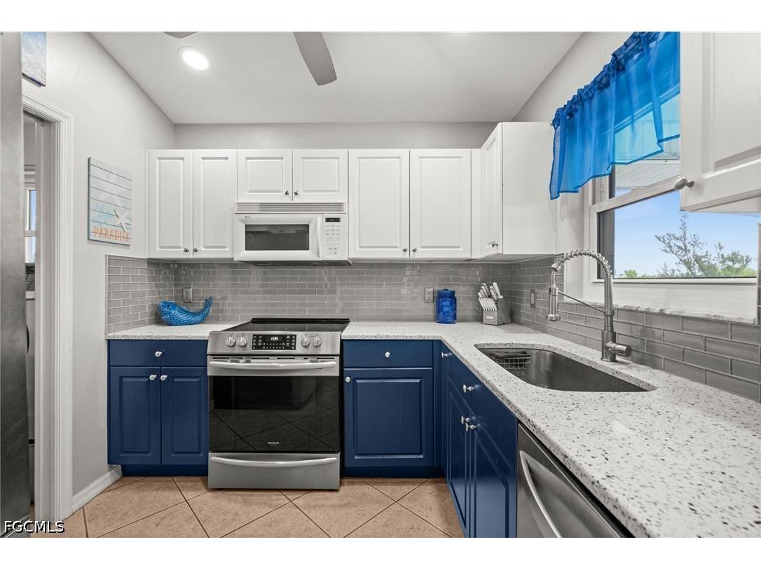 2808 Sanibel Boulevard Saint James City FL 33956 2026026864 image5