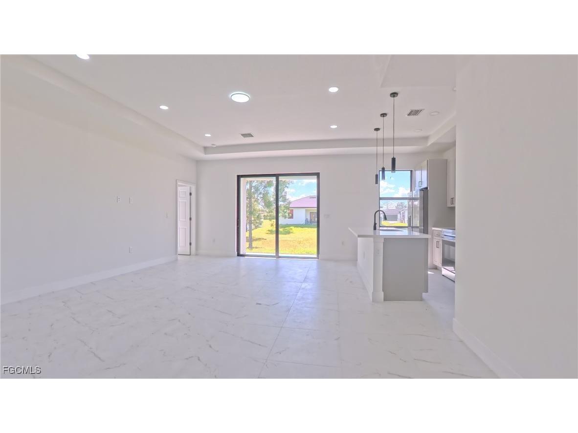 2809 18th Street SW Lehigh Acres FL 33976 2025005843 image7