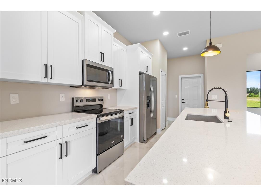 2809 25th Street SW Lehigh Acres FL 33976 2025007623 image31