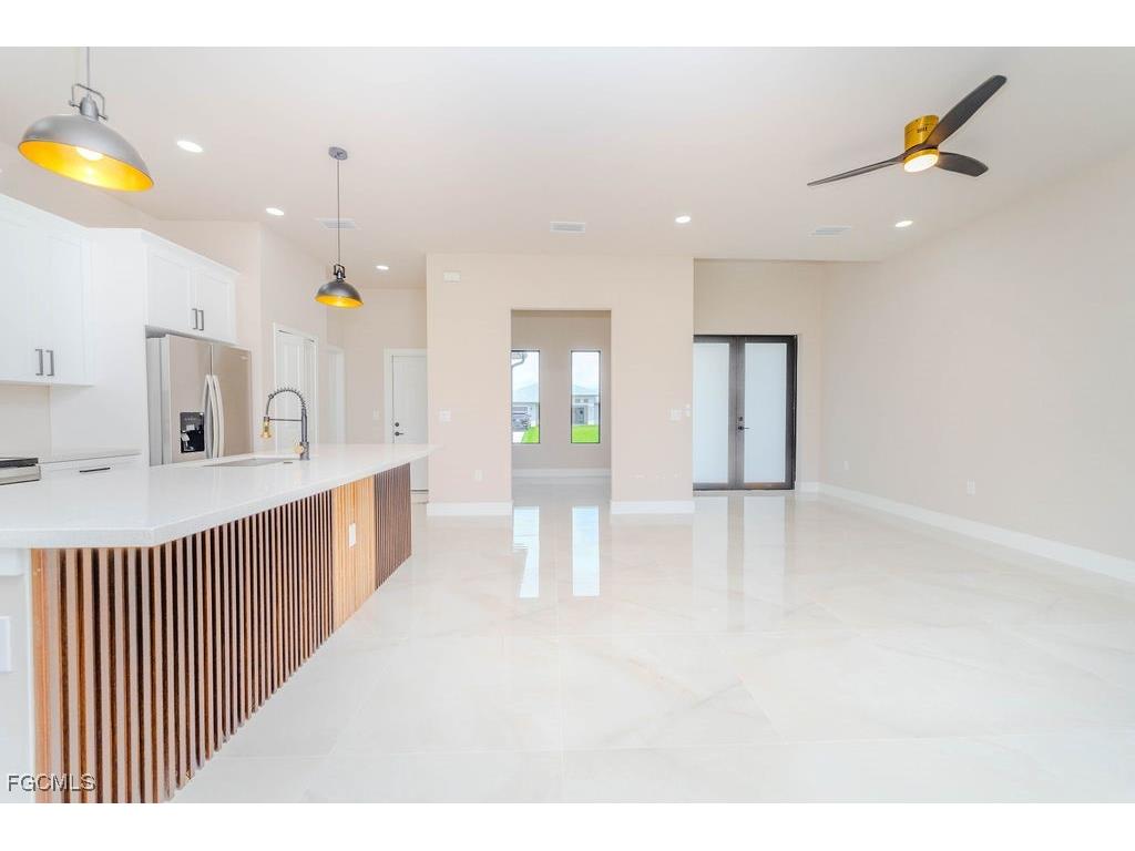 2809 25th Street SW Lehigh Acres FL 33976 2025007623 image5